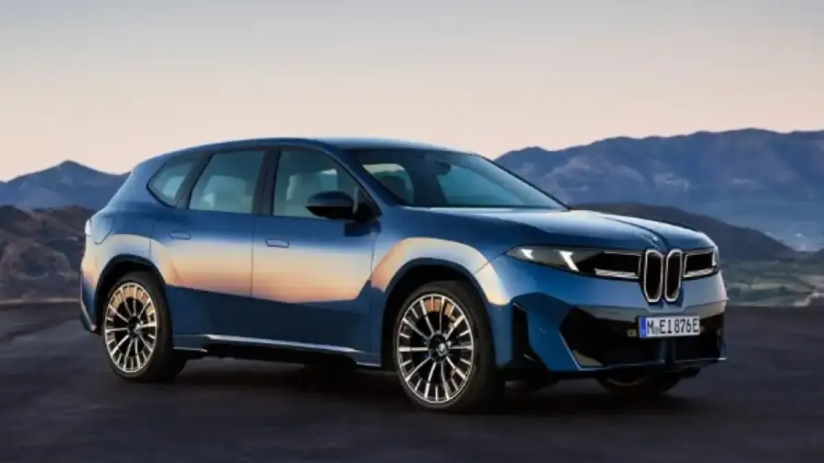 Новото лого на BMW дебютира на iX3 почти незабелязано Снимки