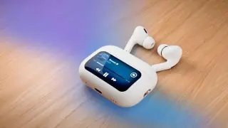 Уникална джаджа: Новите слушалки на Apple - Communicator от Star Trek