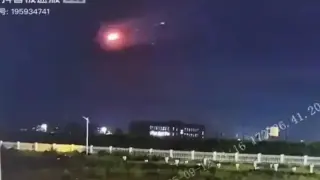 Мистериозен обект е свален над Китай от противовъздушната отбрана Видео