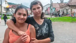 Завинаги бездетни: как принудително стерилизираха ромски жени в Словакия