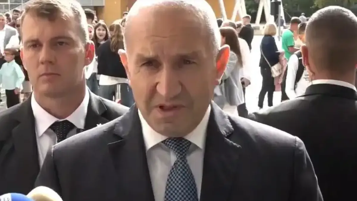 Радев се ожали заради драмата с НСО, но и дума не обели за...