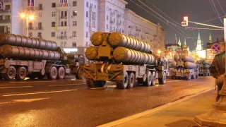 След загубите в Украйна, Кремъл иска да изкупи обратно своите С-400 от Турция