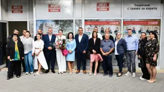 Юристи, учители, предприемачи, земеделци, медицински и социални работници и творци в листата на БСП в Пазаржик