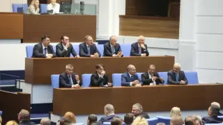 На първо четене: Депутатите одобриха промени в Закона за държавния дълг