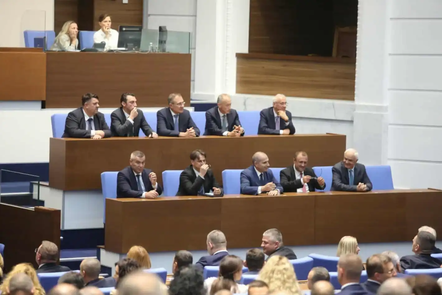 На първо четене: Депутатите одобриха промени в Закона за държавния дълг