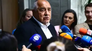 Борисов закова Радев за брутална гавра с правителството! От една година...