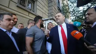 Виктор Блъсков: Риториката на Пеевски му носи повече фенове, отколкото врагове