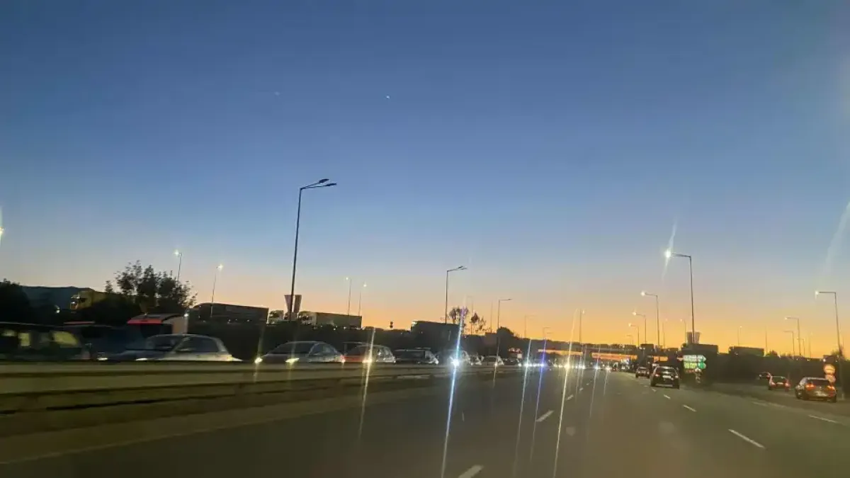 Адът на ключовия булевард в София продължава