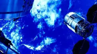 Провал на мисия NG-23: Повреда в двигателите застрашава най-голямата доставка до МКС