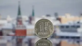 „Русия навлезе в коловоз, който води към фалит“: Икономист прогнозира „изхвърляне на всички от кораба“