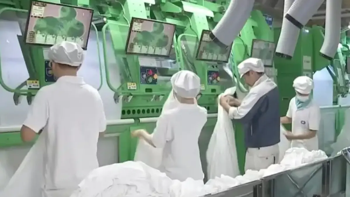 Измислиха как скучната и монотонна работа да стане забавна и интересна Видео