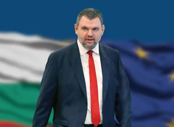 Пеевски: Новото начало за България се гради с решителност и вяра, в името на хората! Честит Ден на Независимостта!