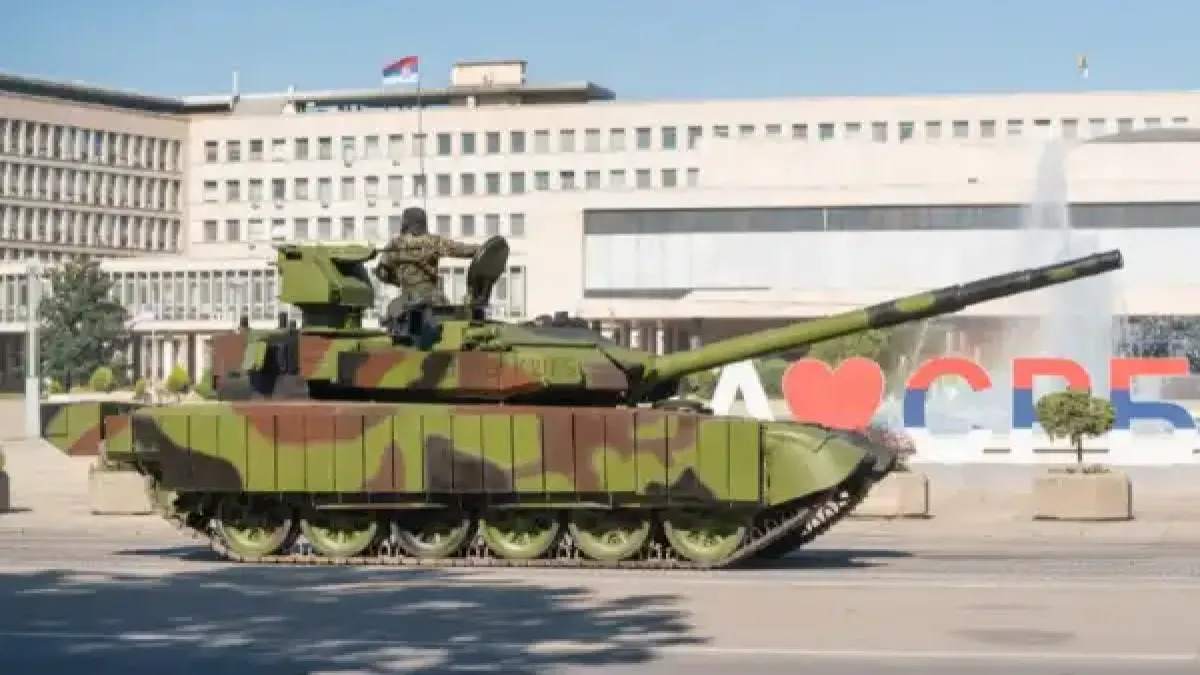 Сърбия показа нов танк М-84АС3 с активна защита на парада в Белград