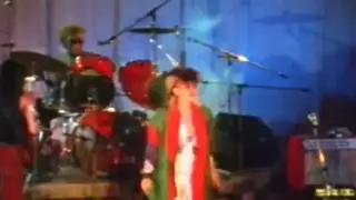 По соца я даваха от далеч по TV заради вида ѝ, сега брани паметниците на червената армия