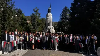 ДПС-НОВО НАЧАЛО се включиха в честванията на Деня на Независимостта във Велико Търново