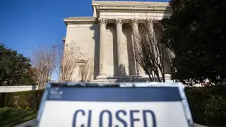 Белият дом готви планове за "shutdown"