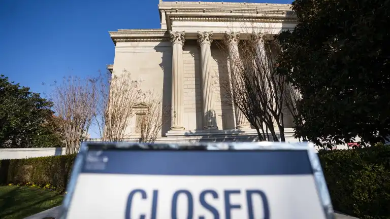Белият дом готви планове за "shutdown"