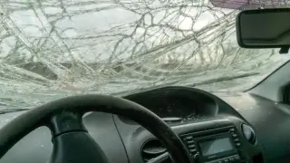 Нова катастрофа на бул. "Драган Цанков": Пикап връхлетя в насрещното и помете три коли!