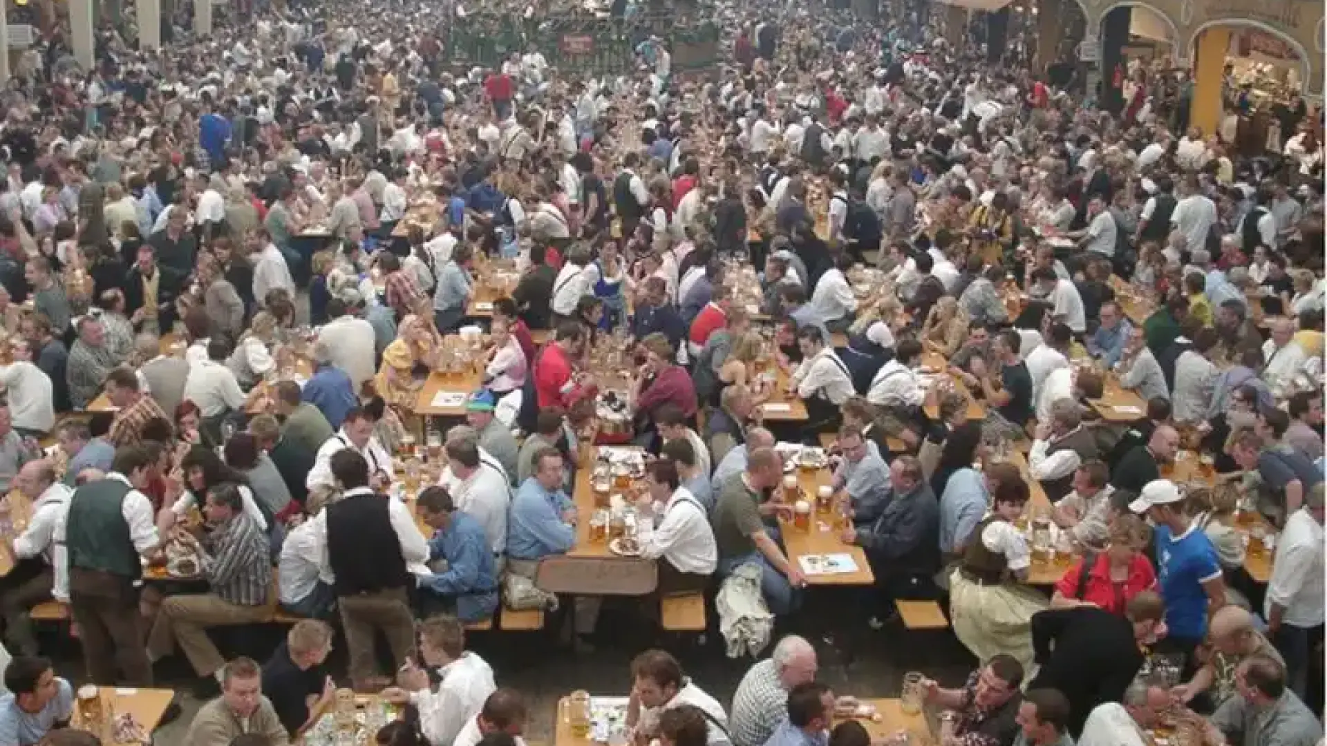 Какво освен ледена бира предлага Октоберфест?