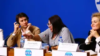 Гръмна нов скандал с "Репортери без граници": Защо журналисти си държат техниката в стаите на политици от ПП-ДБ
