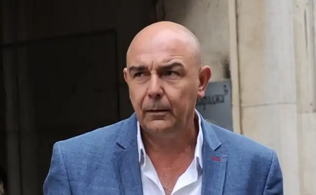 Дъщерята на Калин Сърменов изпревари Наоми Кембъл в Лондон Снимки