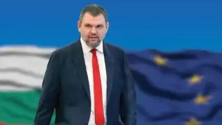 Пеевски: Страхотен успех на българските волейболисти!