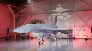 Разкриха проблем на първия български изтребител F-16