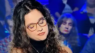Засукана цесекарка заби на лесен въпрос в "Стани богат"