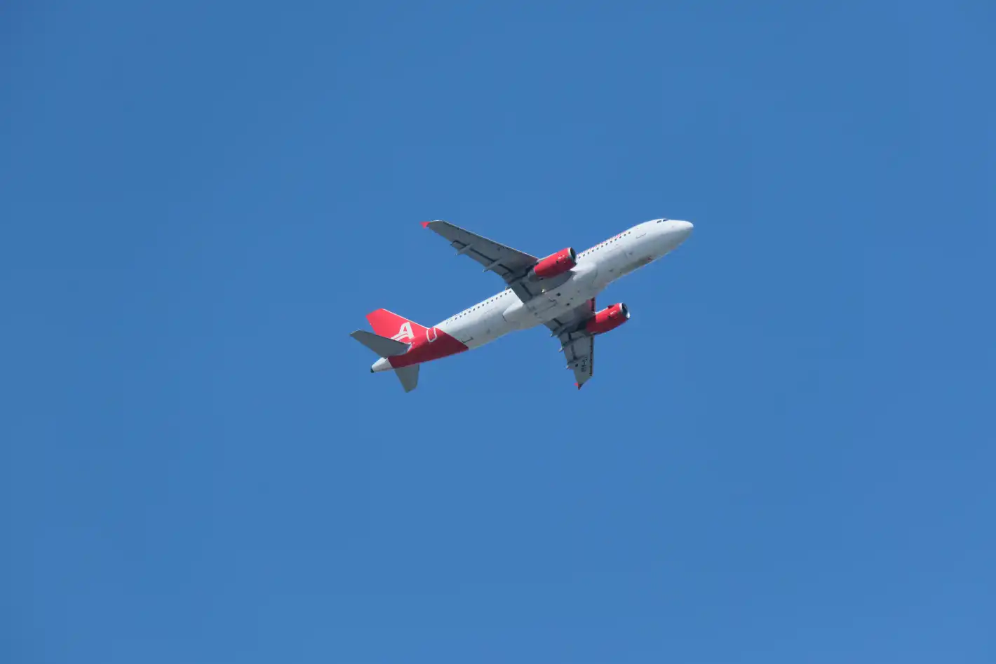 Авиокомпания свързва София и Букурещ на достъпни цени