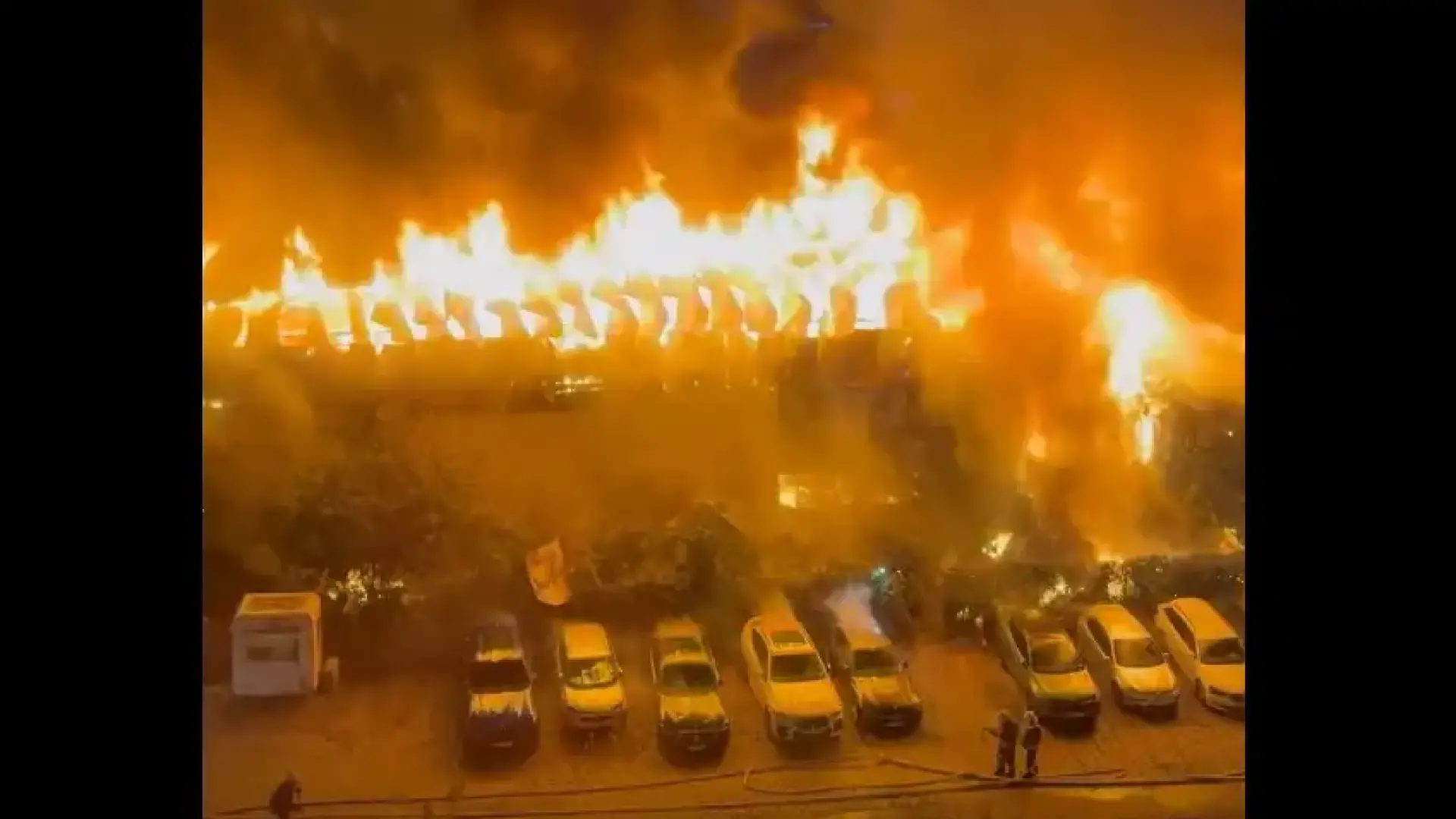 Извънредно: Огнен ад в София в ранни зори Видео