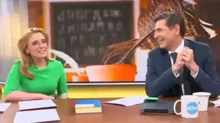 Смях в ефира на NOVA! Мира Иванова: Изглеждаме нелепо, нали?! Снимка