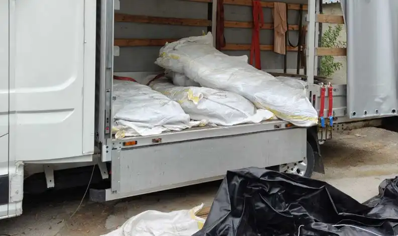 Удар на наши криминалисти: Разкриха нова схема за вкарване на нелегални мигранти Снимки