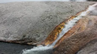 Вряла минерална вода от СПА хотел изгори майка и бебе в Златоградско