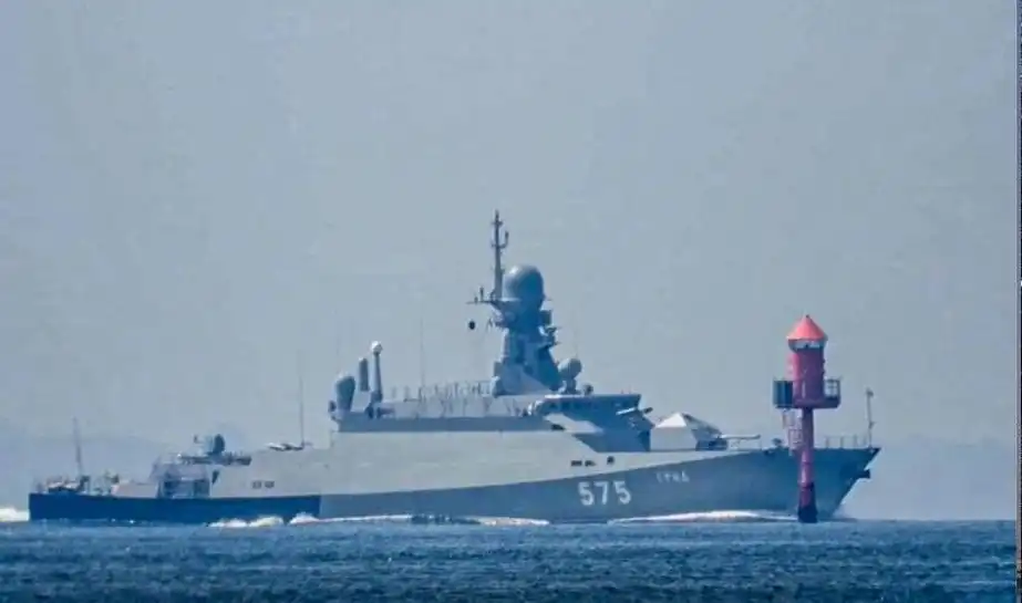 Не в морето, а в езерото: Украинските спецсили откриха къде Русия крие най-модерния си кораб