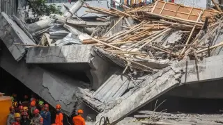 Ужасяваща трагедия в Индонезия потресе света, над 30 деца са загинали Снимки 18+