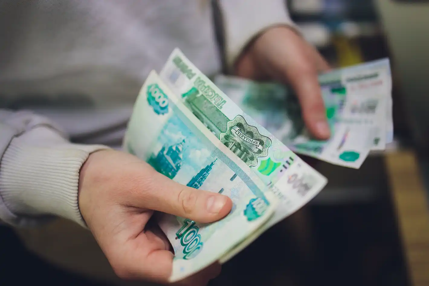 Русия иска да облага безработните: Всеки може да плати 45 хиляди рубли