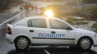 Извънредно от Царево: Няма достъп до известен къмпинг, ситуацията е критична към Малко Търново Снимки