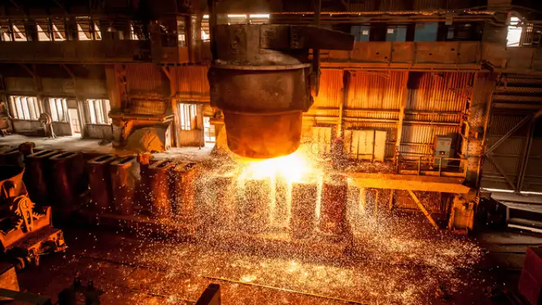 Брюксел въвежда 50% мито за внос на стомана извън квотите