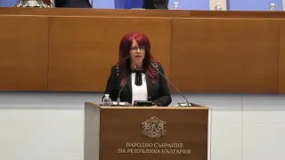 Петя Цанкова: Подкрепяме връщането на възпитателната роля на училищата