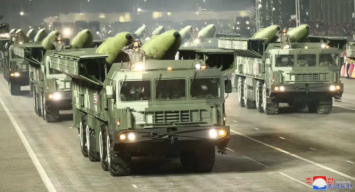Military Watch: Северна Корея представи ново страшно оръжие