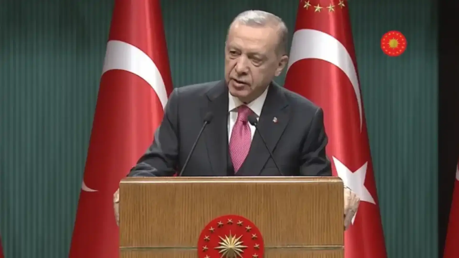 Ердоган към Бюрскел, иска две държави в Кипър