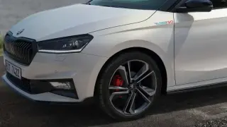 Най-бързата досега: Дебютира новата Skoda Fabia 130 Снимки