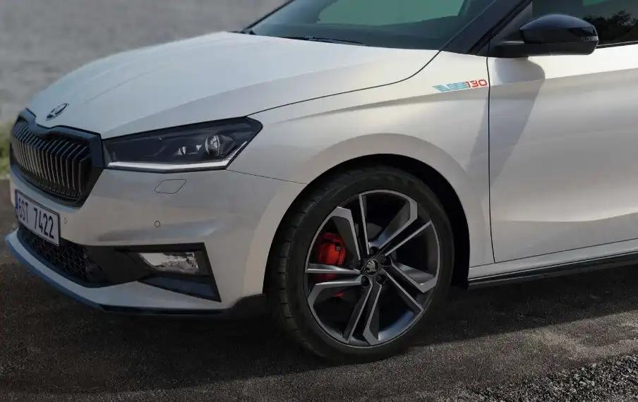 Най-бързата досега: Дебютира новата Skoda Fabia 130 Снимки