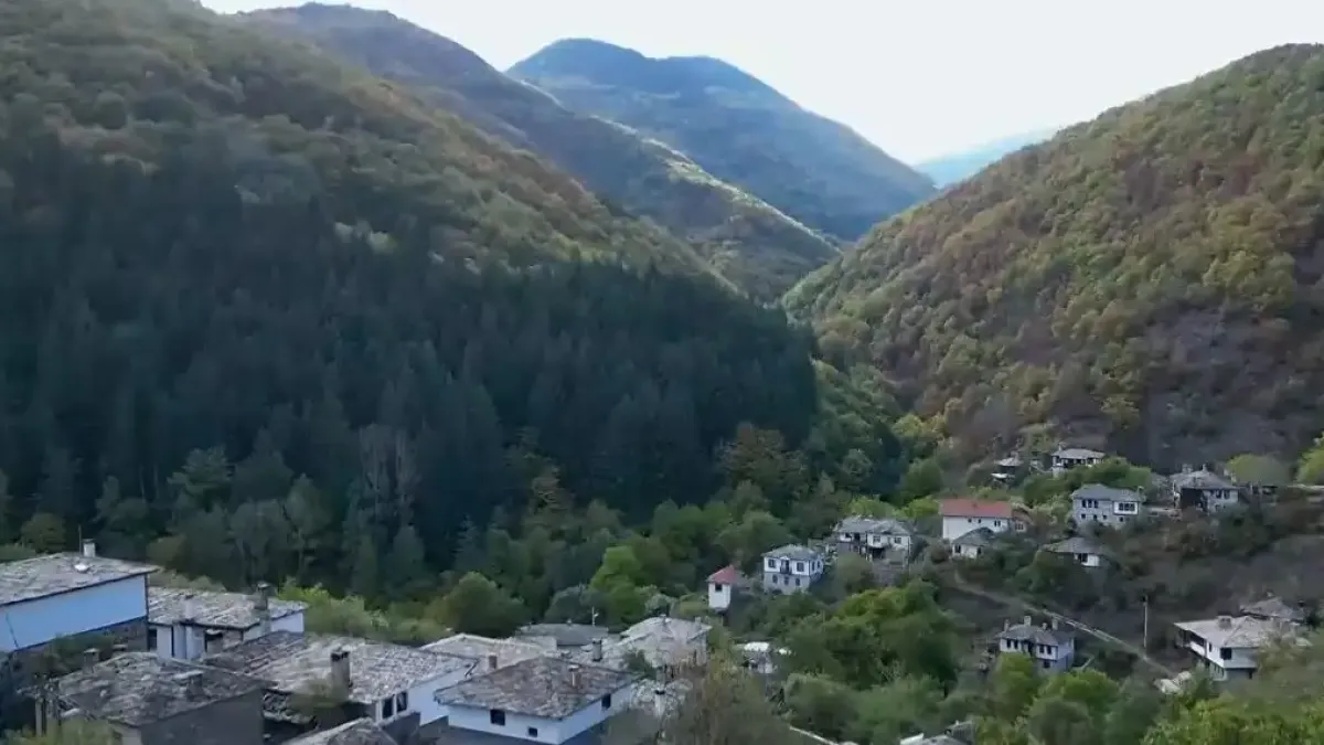 Родопското село Косово е на ръба да бъде откъснато от света заради... Видео