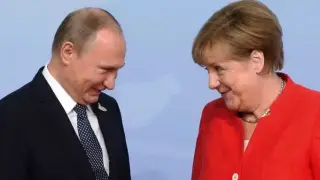 The Telegraph с разкрития за военните планове на Путин и Меркел