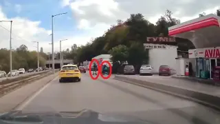 Лудостта няма край! Какво правят тези деца на тунела на "Люлин" Видео
