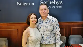 "Есенни сънища" на Танер Мерт – музика, превърната в цвят и цветове, облечени в движение Снимки