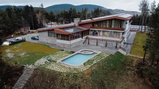 Нарушения в сърцето на Родопите: басейн и бунгала без съгласуване в защитената „Марциганица“