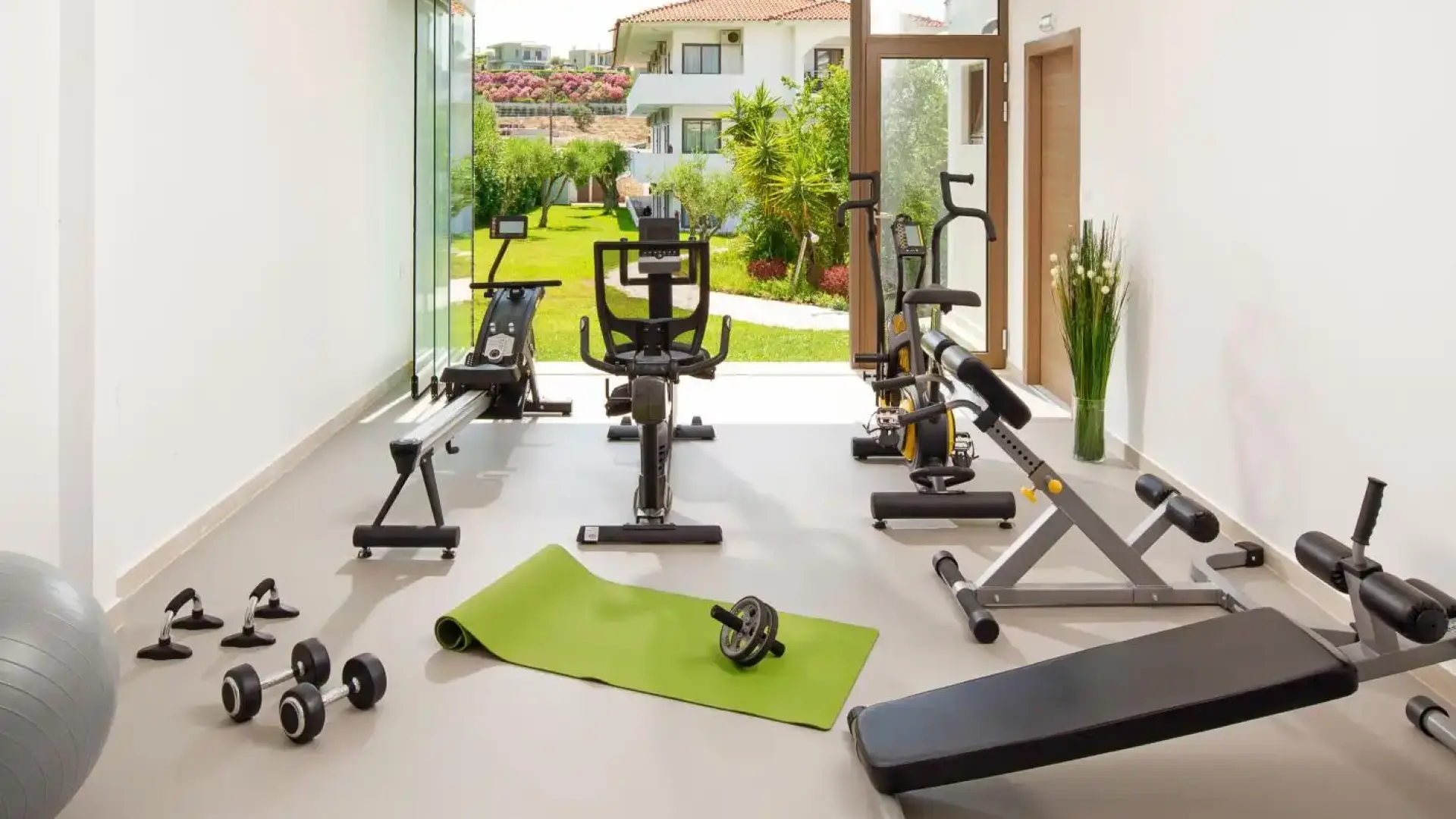 Златни съвети: Как да не се превърнете в безформено кюфте по време на почивка