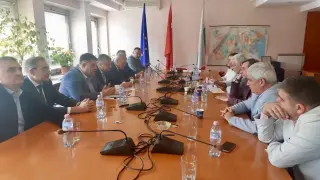 БСП-ОЛ и синдикатите: Държавата има нужда от предвидимост и стабилност